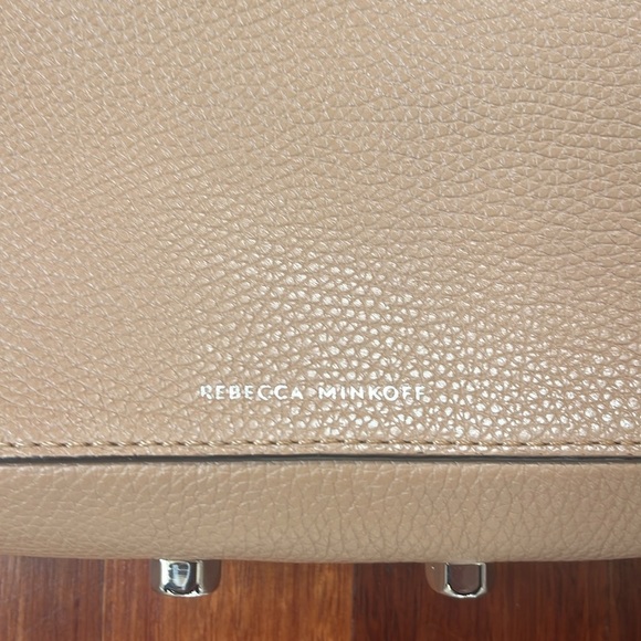 REBECCA MINKOFF REGAN CROSSBODY camel tan leather - Picture 3 of 6